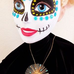 Meet your Posher, Debbi